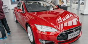 特斯拉：汽車界的未來是電動汽車的！